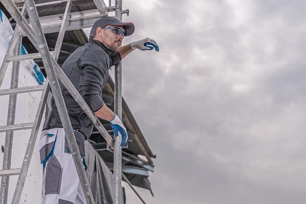 Location d'échafaudage à Saint-Lô : les avantages