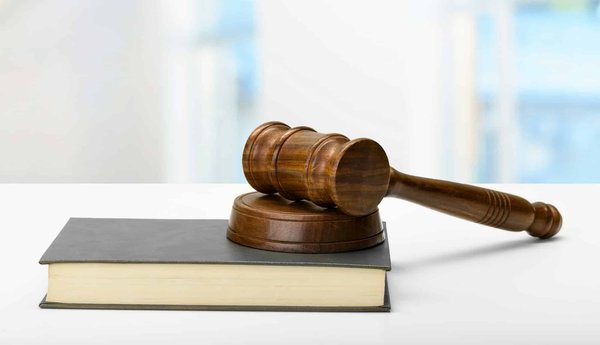 Commissaire de Justice à Bourg en Bresse, allié de choix pour vos démarches administratives et juridiques